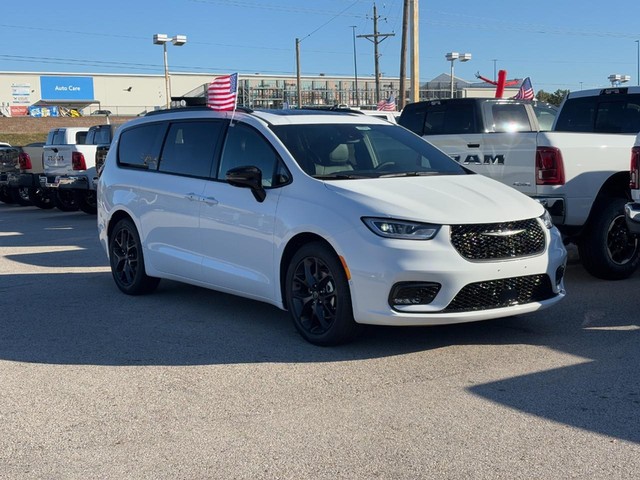 2026 Chrysler Pacifica