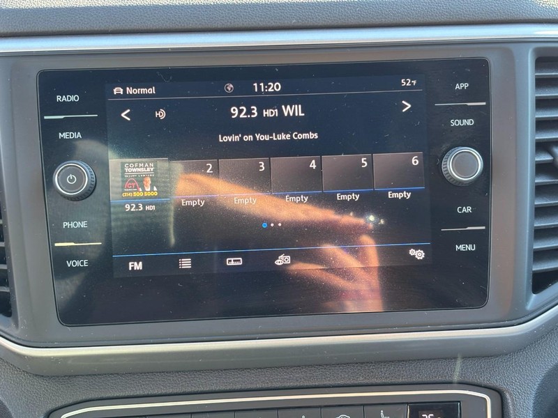 Volkswagen Atlas Vehicle Full-screen Gallery Image 20