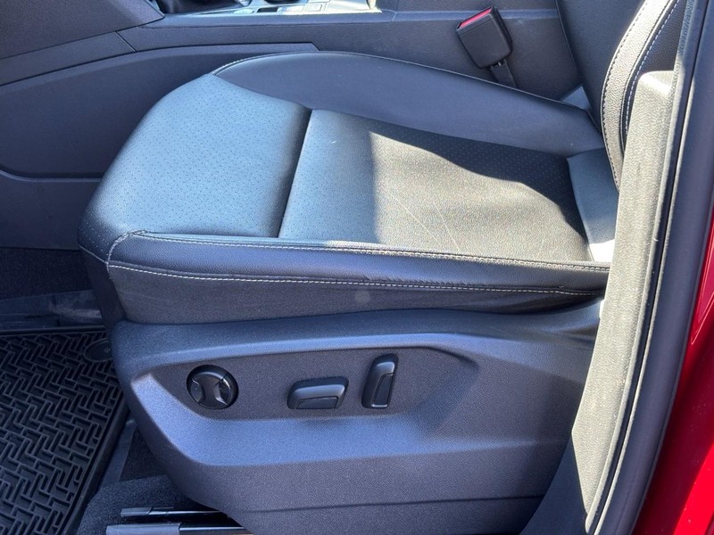 Volkswagen Atlas Vehicle Full-screen Gallery Image 25