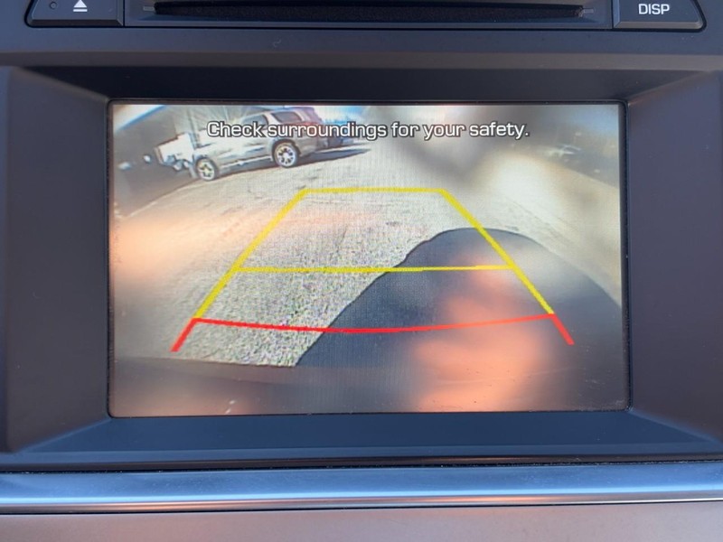 Hyundai Sonata Vehicle Full-screen Gallery Image 21