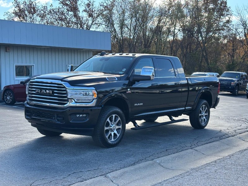 Ram 2500 Vehicle Full-screen Gallery Image 08