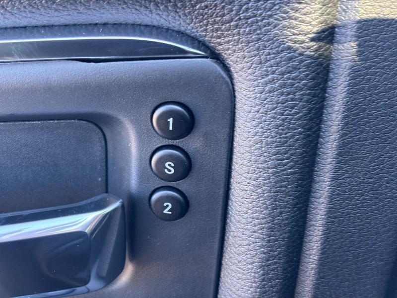 Ram 2500 Vehicle Full-screen Gallery Image 20