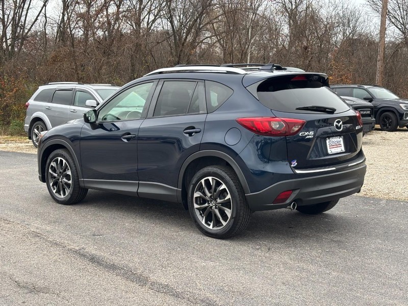 Mazda CX-5 Vehicle Full-screen Gallery Image 06