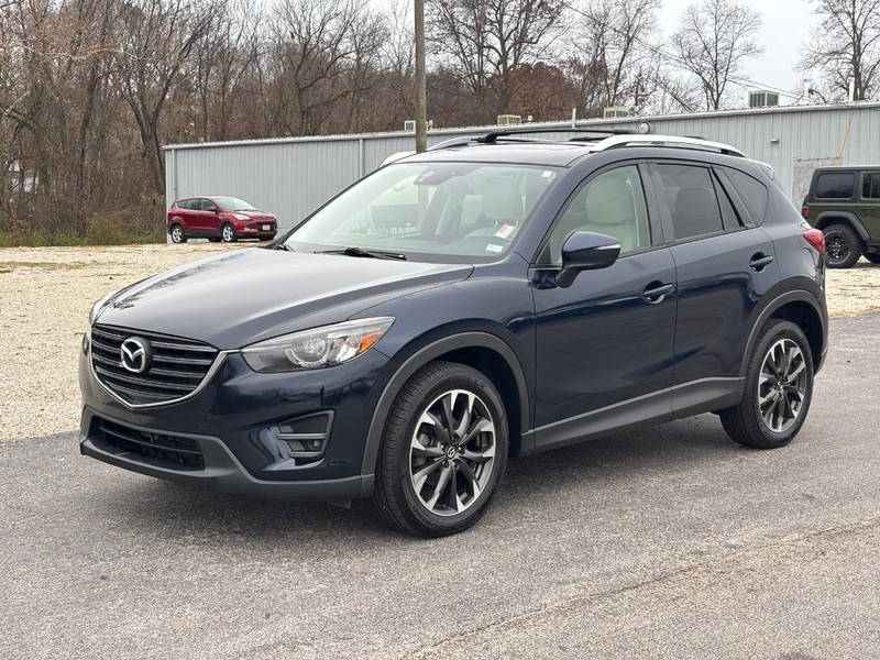 Mazda CX-5 Vehicle Full-screen Gallery Image 08
