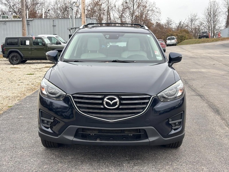 Mazda CX-5 Vehicle Full-screen Gallery Image 09