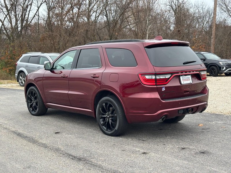 Dodge Durango Vehicle Full-screen Gallery Image 06
