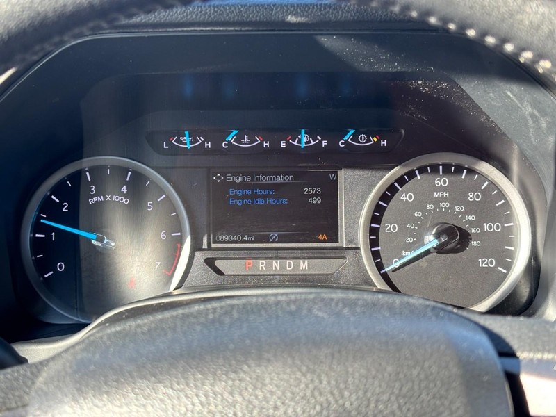 Ford Expedition Vehicle Full-screen Gallery Image 20