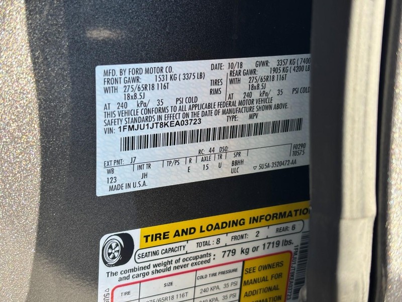 Ford Expedition Vehicle Full-screen Gallery Image 27