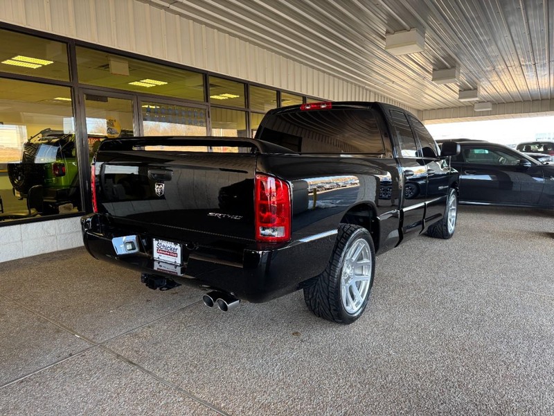 Dodge Ram SRT-10 Vehicle Full-screen Gallery Image 03