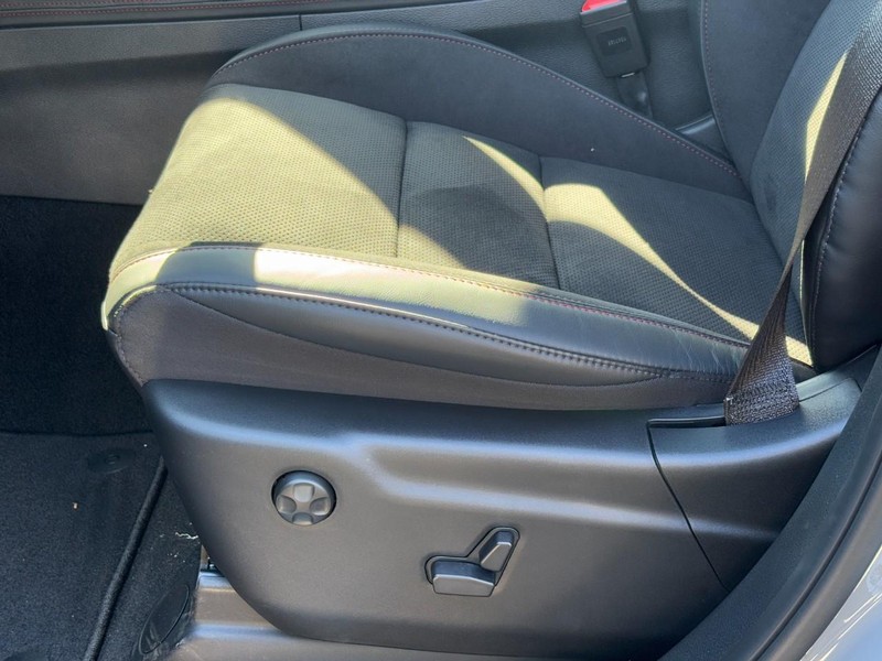 Dodge Durango Vehicle Full-screen Gallery Image 19