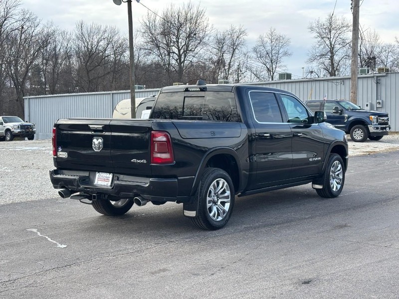 Ram 1500 Vehicle Full-screen Gallery Image 03