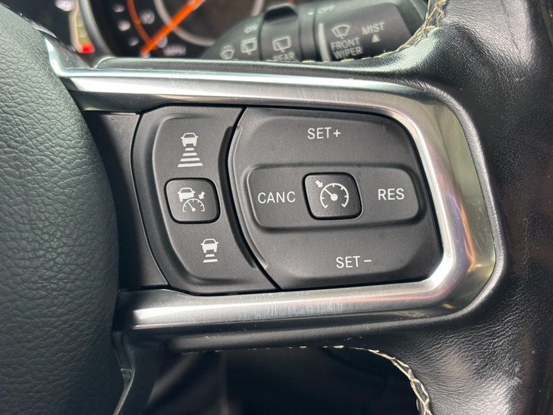 Jeep Wrangler Unlimited Vehicle Full-screen Gallery Image 18