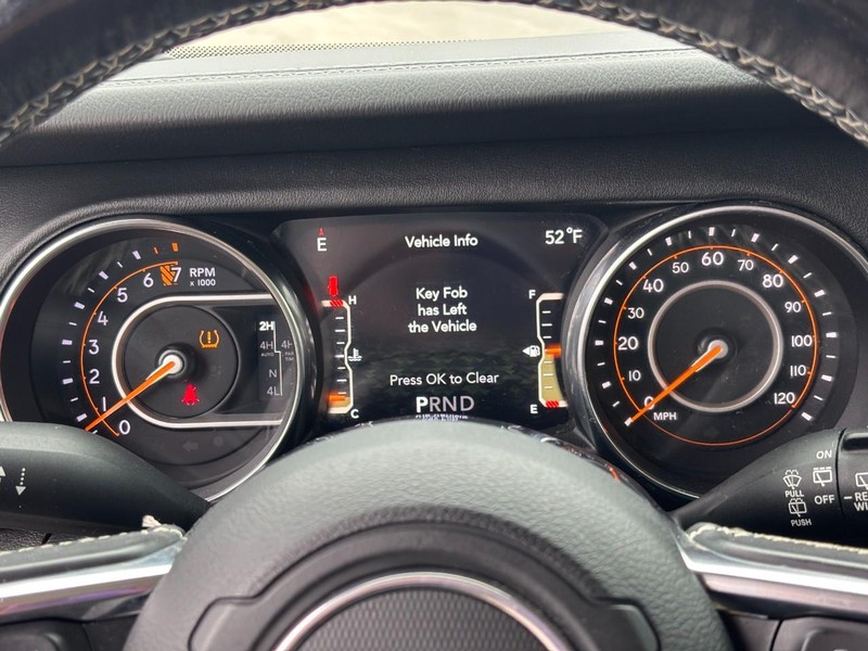 Jeep Wrangler Unlimited Vehicle Full-screen Gallery Image 19