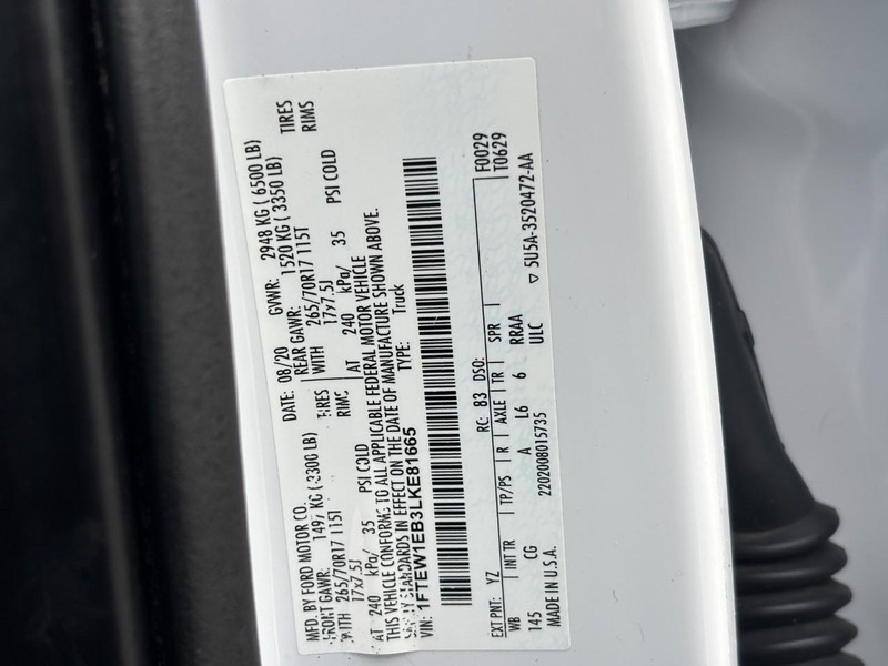 Ford F-150 Vehicle Full-screen Gallery Image 21