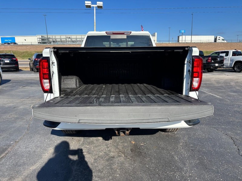 GMC Sierra 1500 Vehicle Full-screen Gallery Image 04