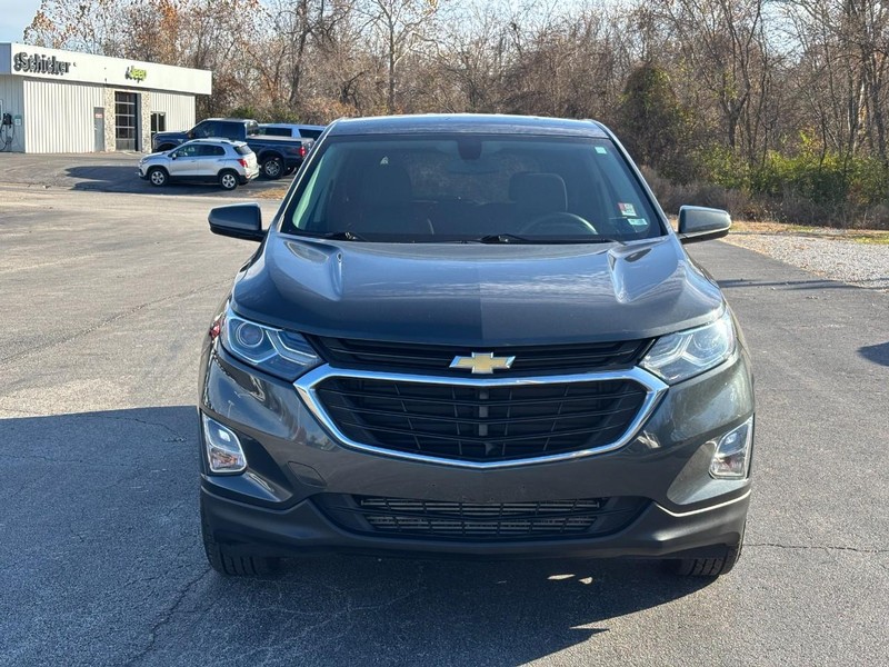 Chevrolet Equinox Vehicle Full-screen Gallery Image 09