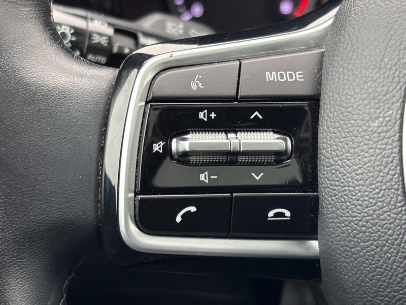 Kia Sorento Vehicle Full-screen Gallery Image 16