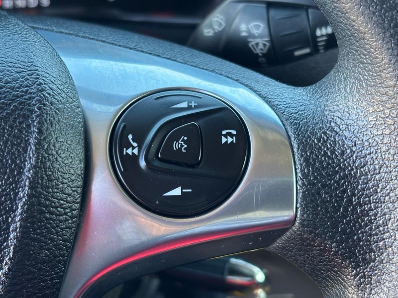 Ford Transit Connect Van Vehicle Full-screen Gallery Image 13