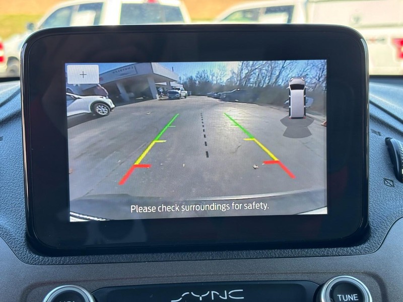 Ford Transit Connect Van Vehicle Full-screen Gallery Image 16