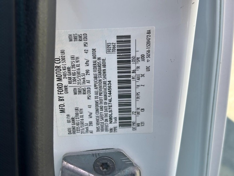 Ford Transit Connect Van Vehicle Full-screen Gallery Image 21