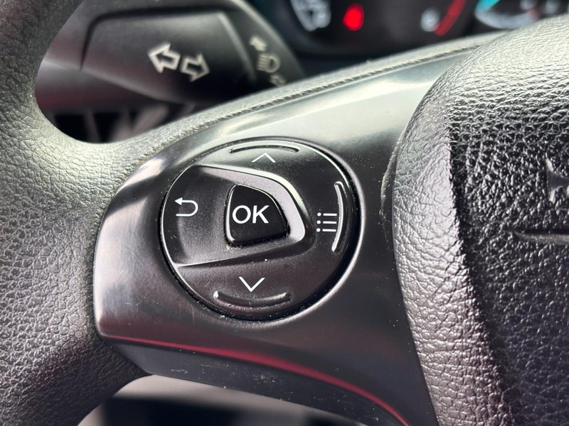 Ford Transit Connect Van Vehicle Full-screen Gallery Image 12