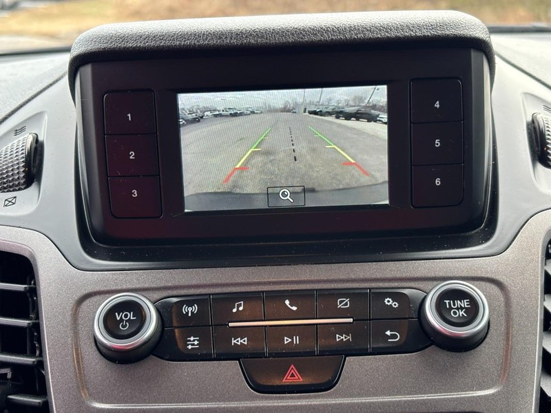 Ford Transit Connect Van Vehicle Full-screen Gallery Image 16