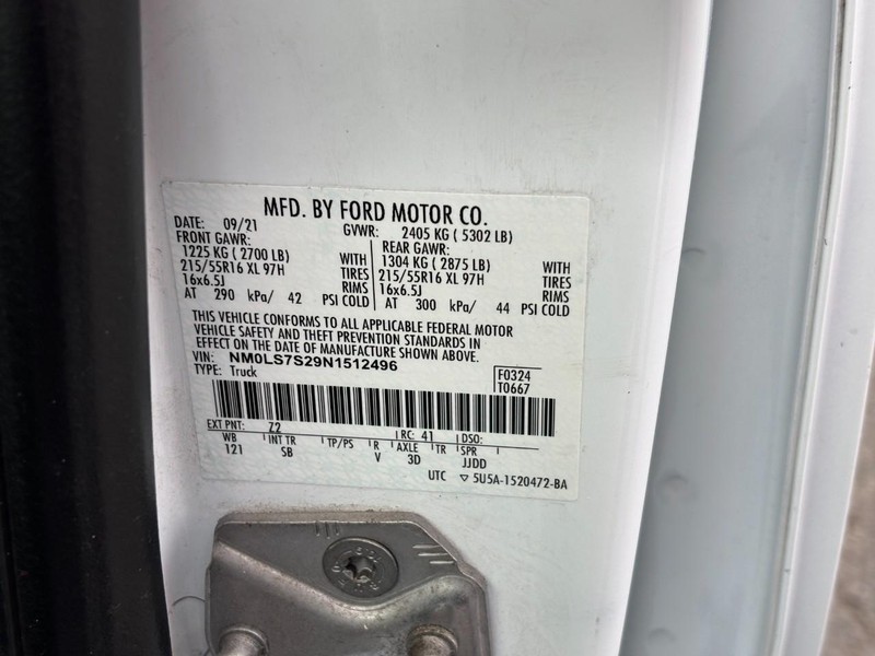 Ford Transit Connect Van Vehicle Full-screen Gallery Image 21