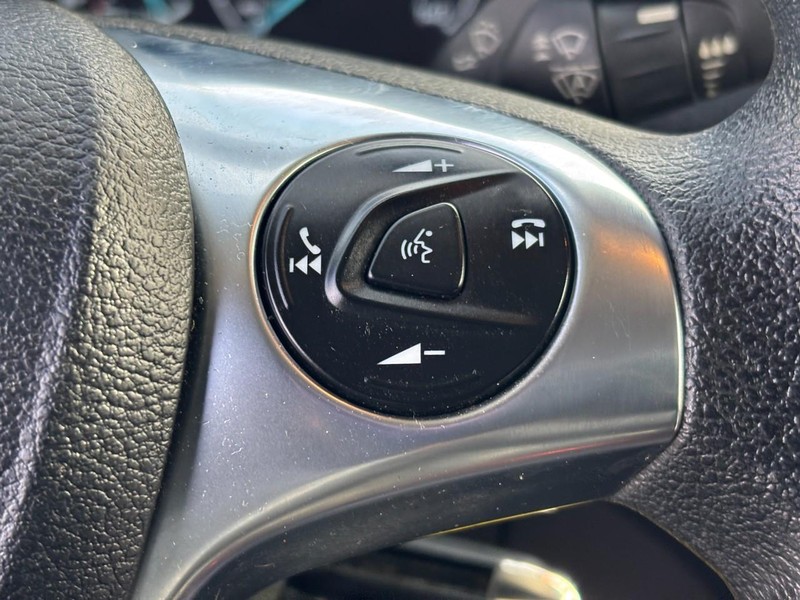 Ford Transit Connect Van Vehicle Full-screen Gallery Image 13