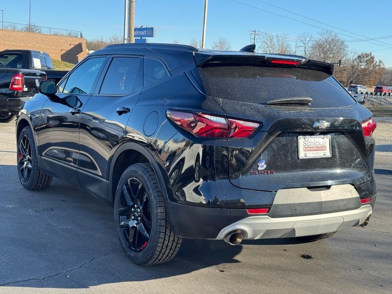 Chevrolet Blazer Vehicle Full-screen Gallery Image 06