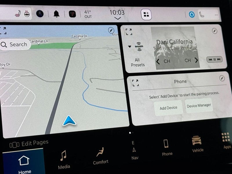 Jeep Grand Cherokee Vehicle Full-screen Gallery Image 22