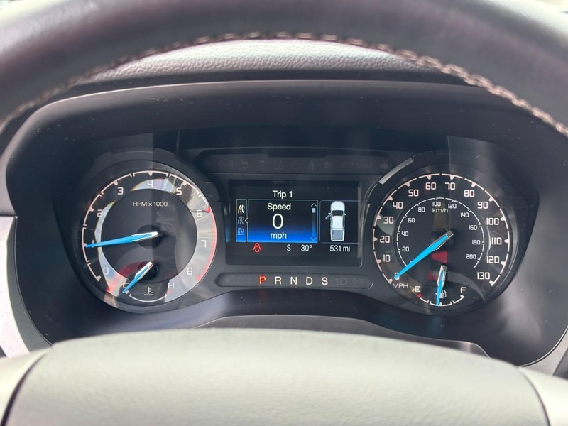 Ford Ranger Vehicle Full-screen Gallery Image 19