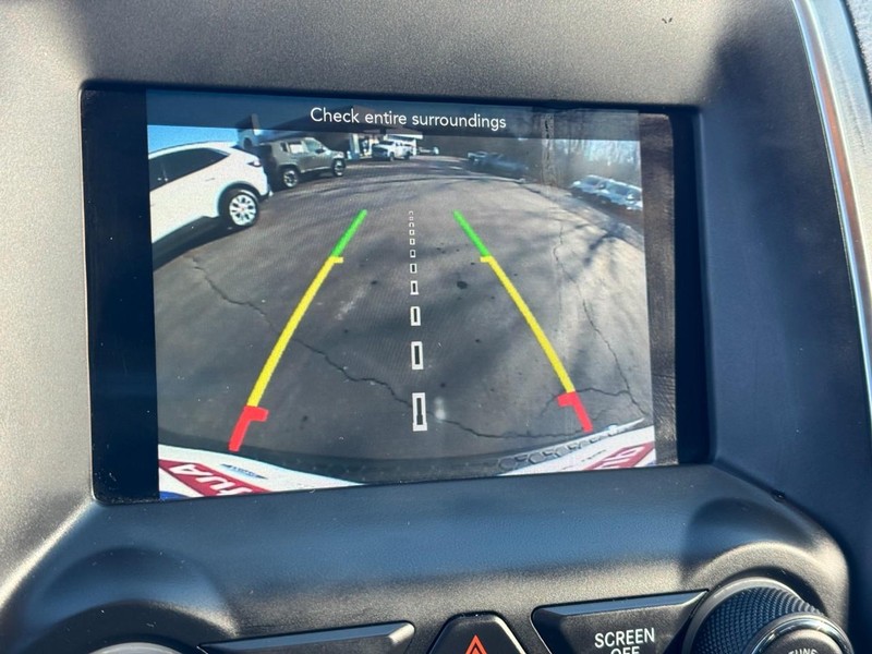 Dodge Durango Vehicle Full-screen Gallery Image 21