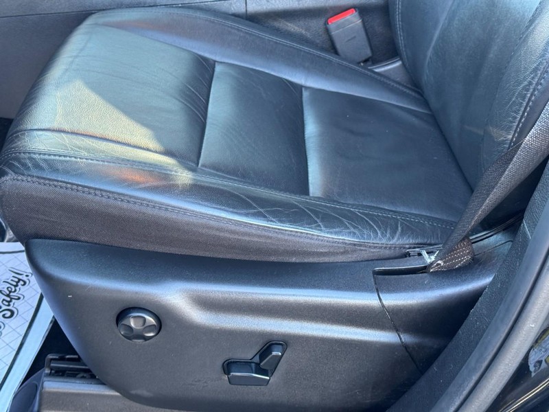 Dodge Durango Vehicle Full-screen Gallery Image 24