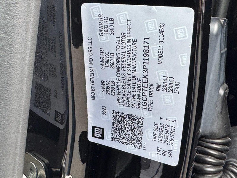 Chevrolet Colorado Vehicle Full-screen Gallery Image 26