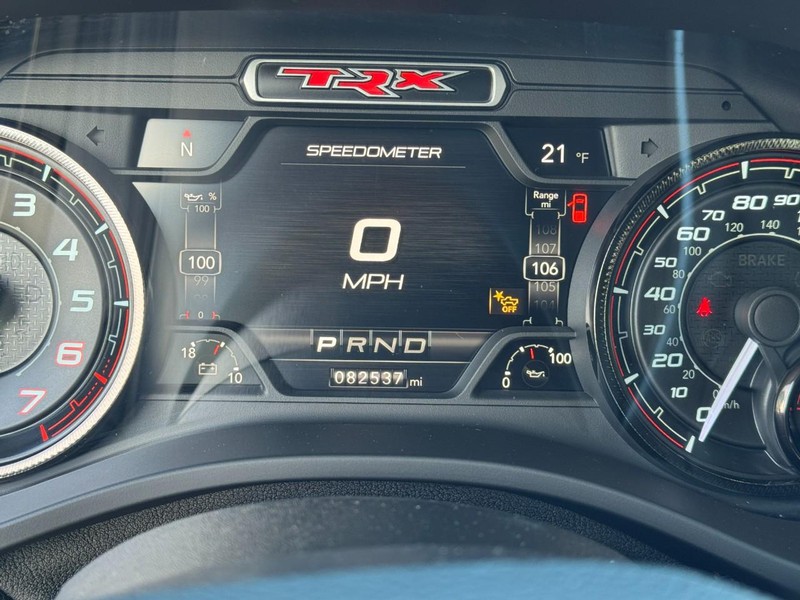 Ram 1500 Vehicle Full-screen Gallery Image 21