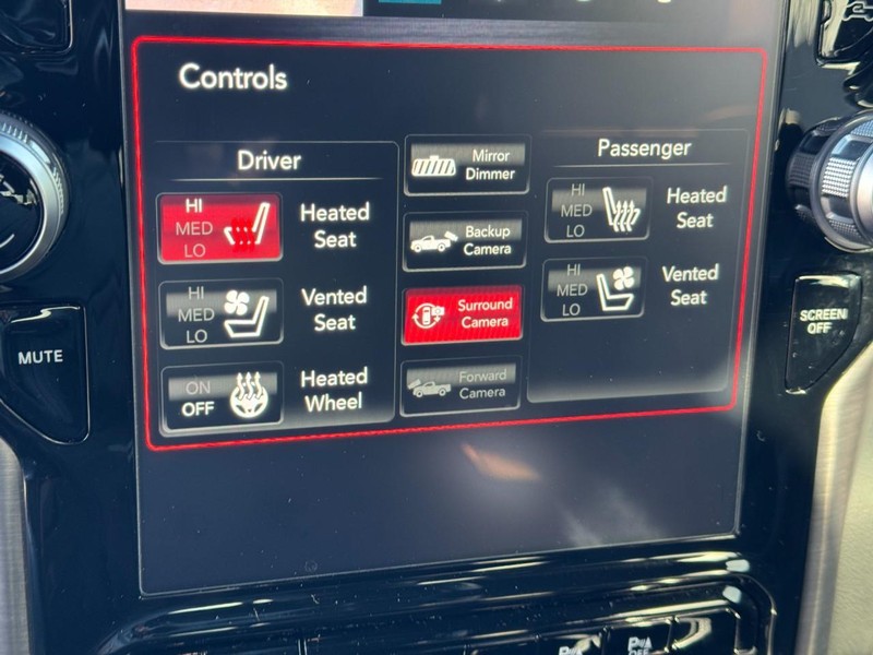 Ram 1500 Vehicle Full-screen Gallery Image 24