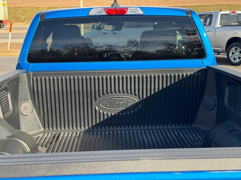 Ford Ranger Vehicle Full-screen Gallery Image 04