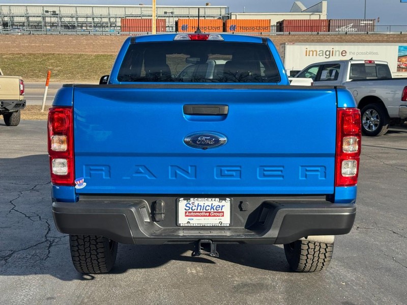 Ford Ranger Vehicle Full-screen Gallery Image 05