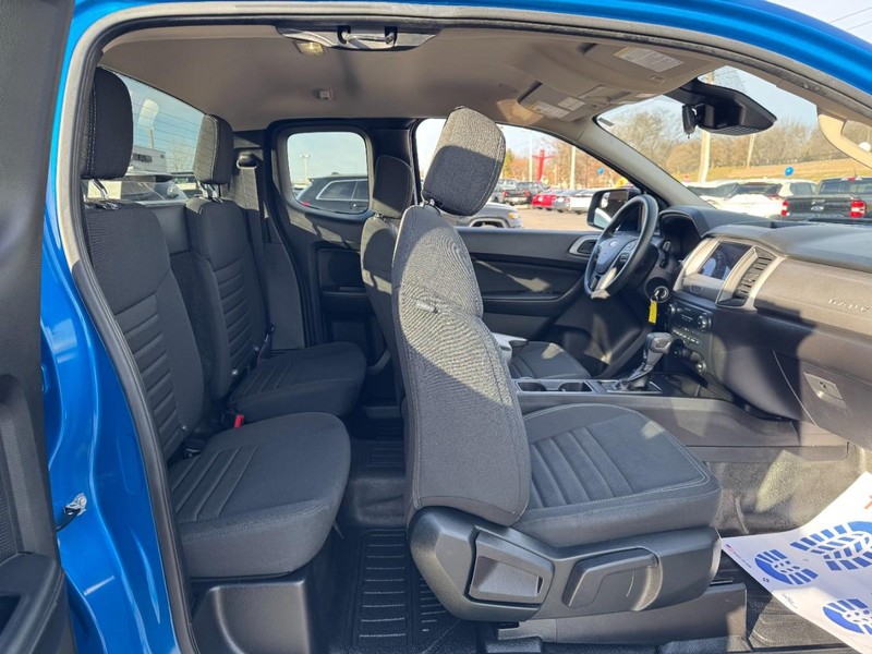 Ford Ranger Vehicle Full-screen Gallery Image 10