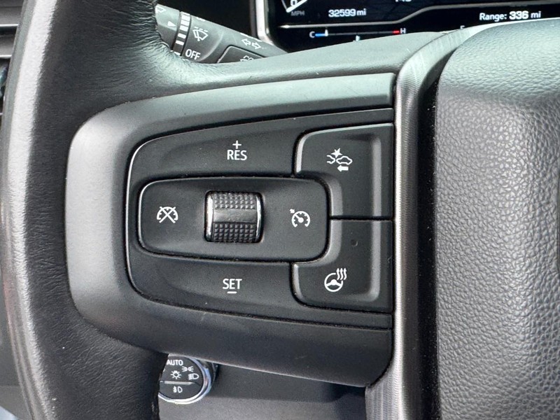 GMC Sierra 2500HD Vehicle Full-screen Gallery Image 20