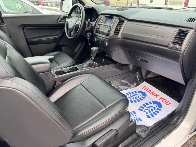 Ford Ranger Vehicle Full-screen Gallery Image 10