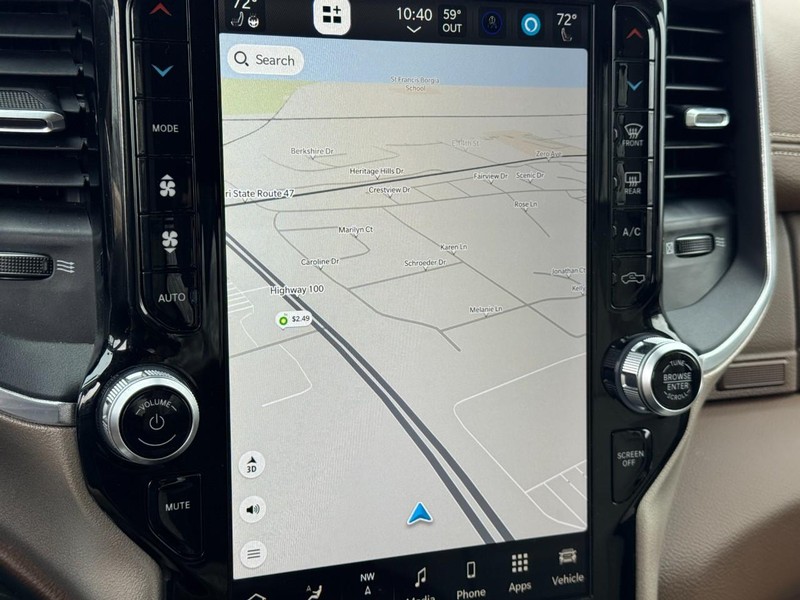 Ram 2500 Vehicle Full-screen Gallery Image 20