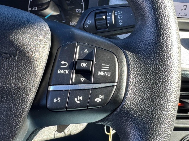 Ford Maverick Vehicle Full-screen Gallery Image 18