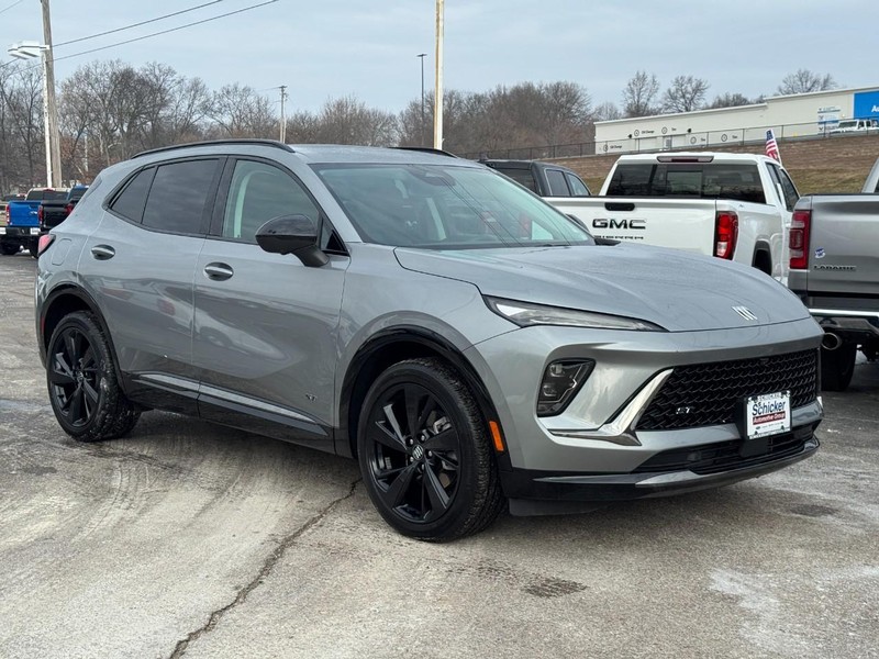 Buick Envision Vehicle Full-screen Gallery Image 02