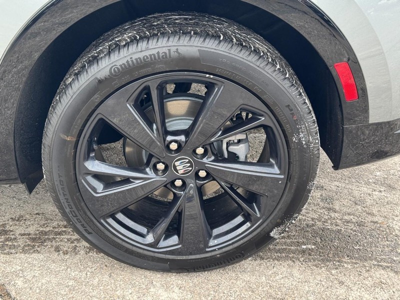 Buick Envision Vehicle Full-screen Gallery Image 07