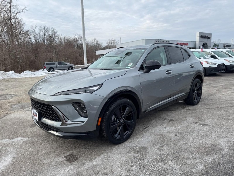 Buick Envision Vehicle Full-screen Gallery Image 08