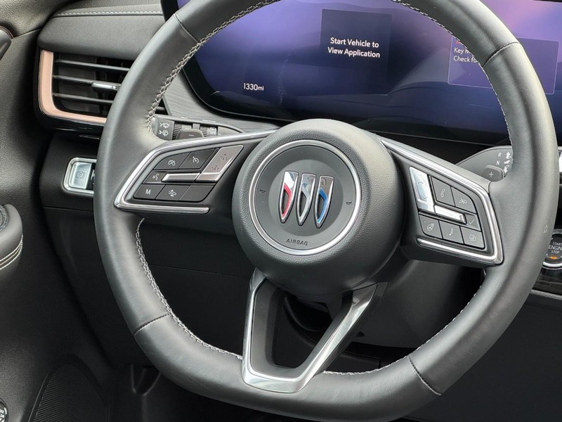 Buick Envision Vehicle Full-screen Gallery Image 12