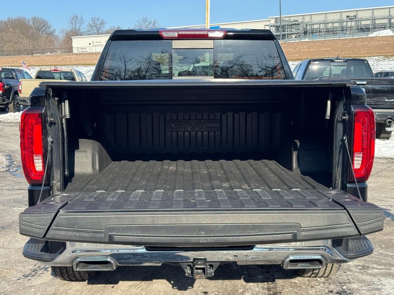 GMC Sierra 1500 Vehicle Full-screen Gallery Image 05