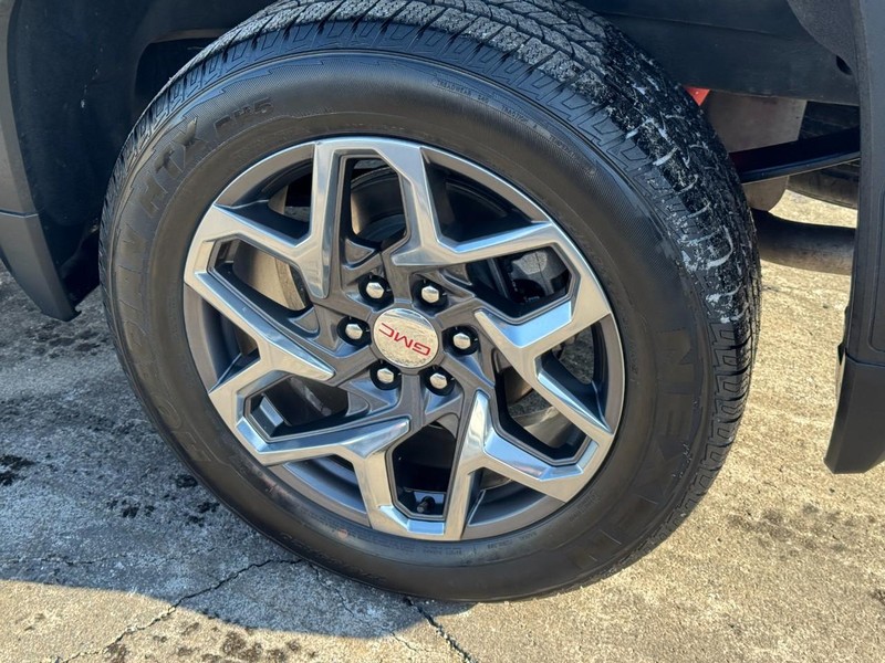 GMC Sierra 1500 Vehicle Full-screen Gallery Image 08