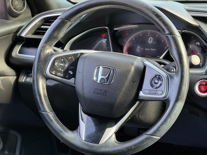 Honda Civic Sedan Vehicle Full-screen Gallery Image 12
